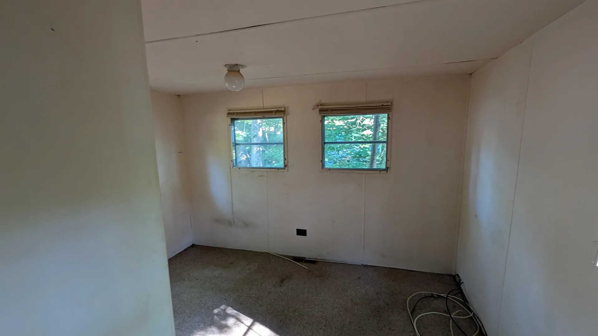 8 Hubbard Road Deering NH 03244