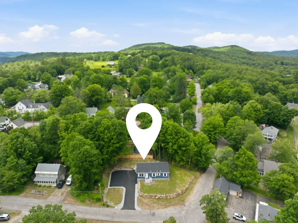 28 Cottage Place Ashland NH 03217