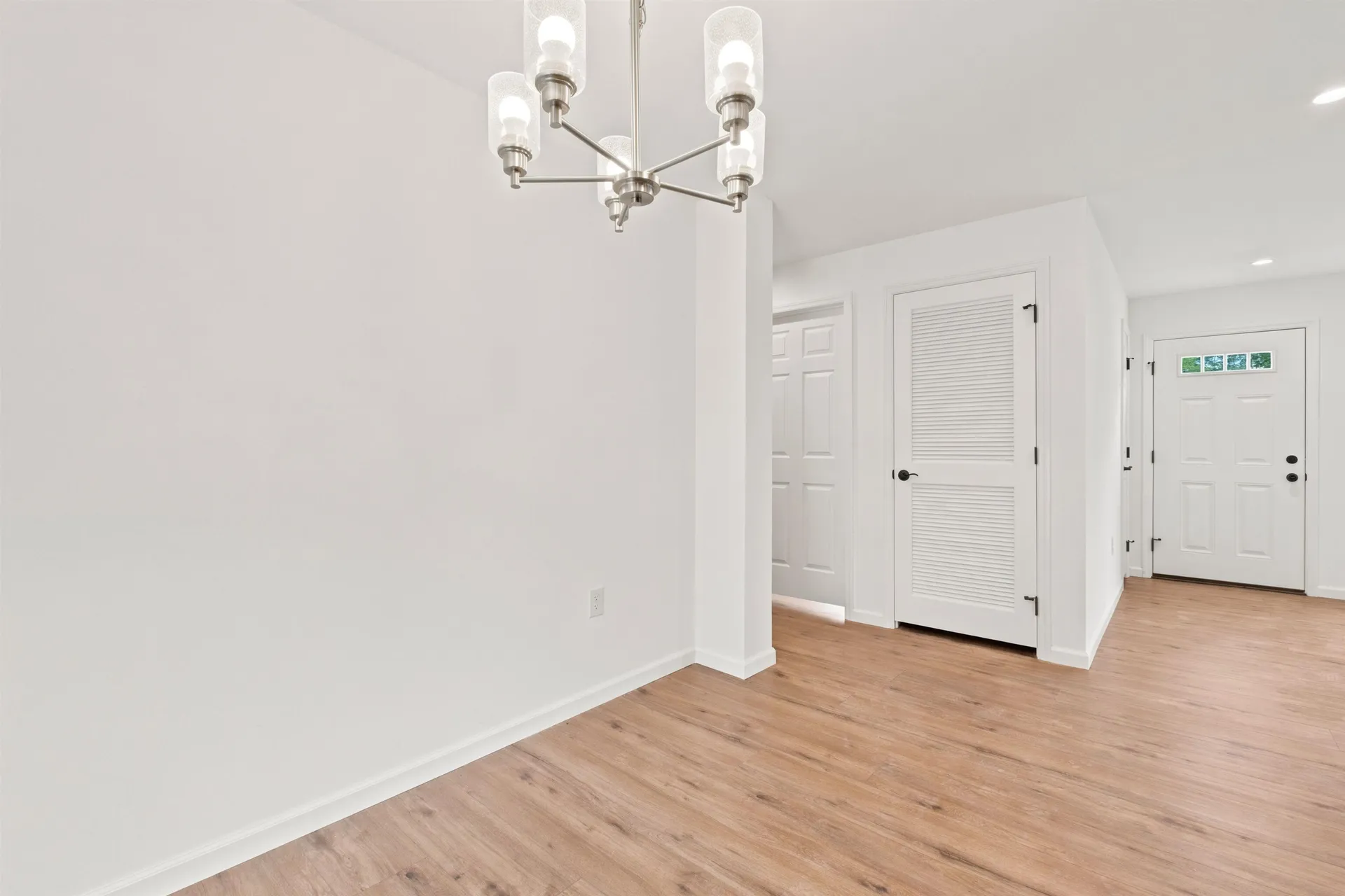 28 Cottage Place Ashland NH 03217