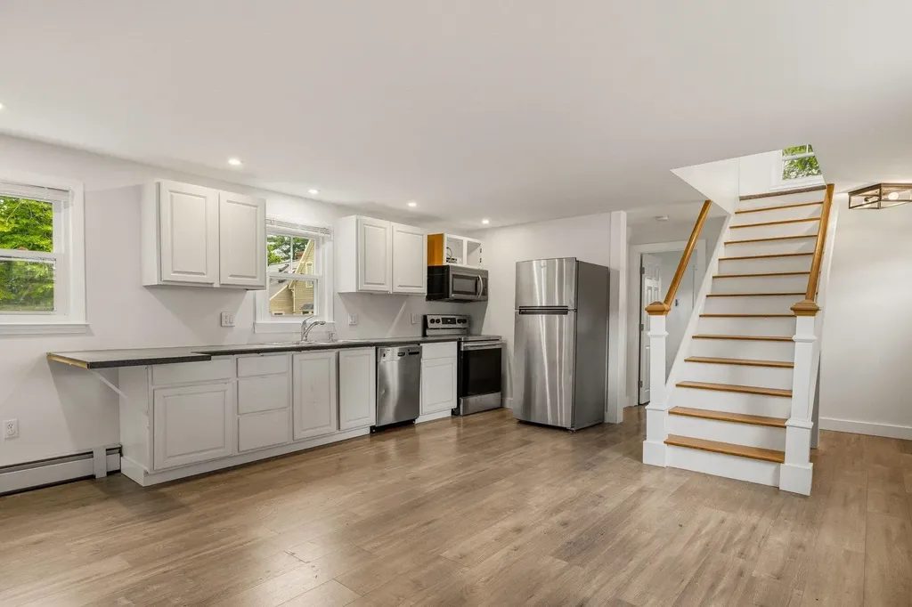 30 River Street Exeter NH 03833