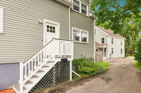 30 River Street Exeter NH 03833