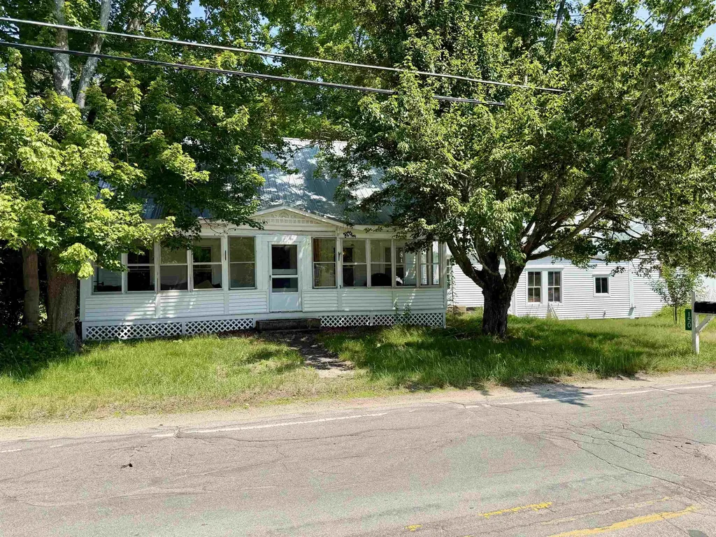 150 School Street Effingham NH 03882