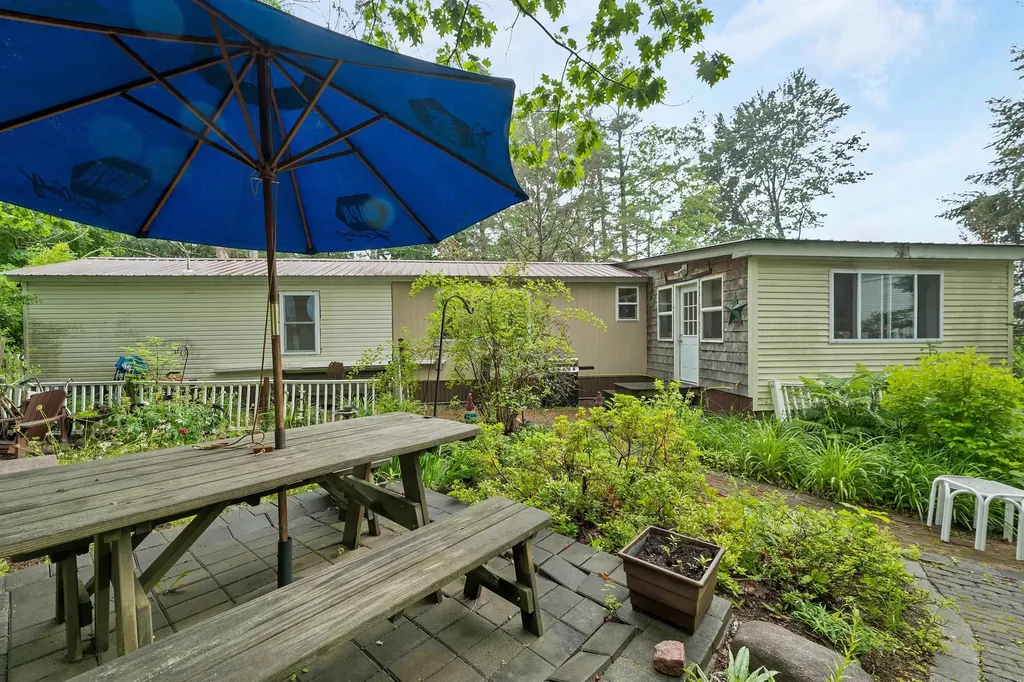 20 True Road Meredith NH 03253