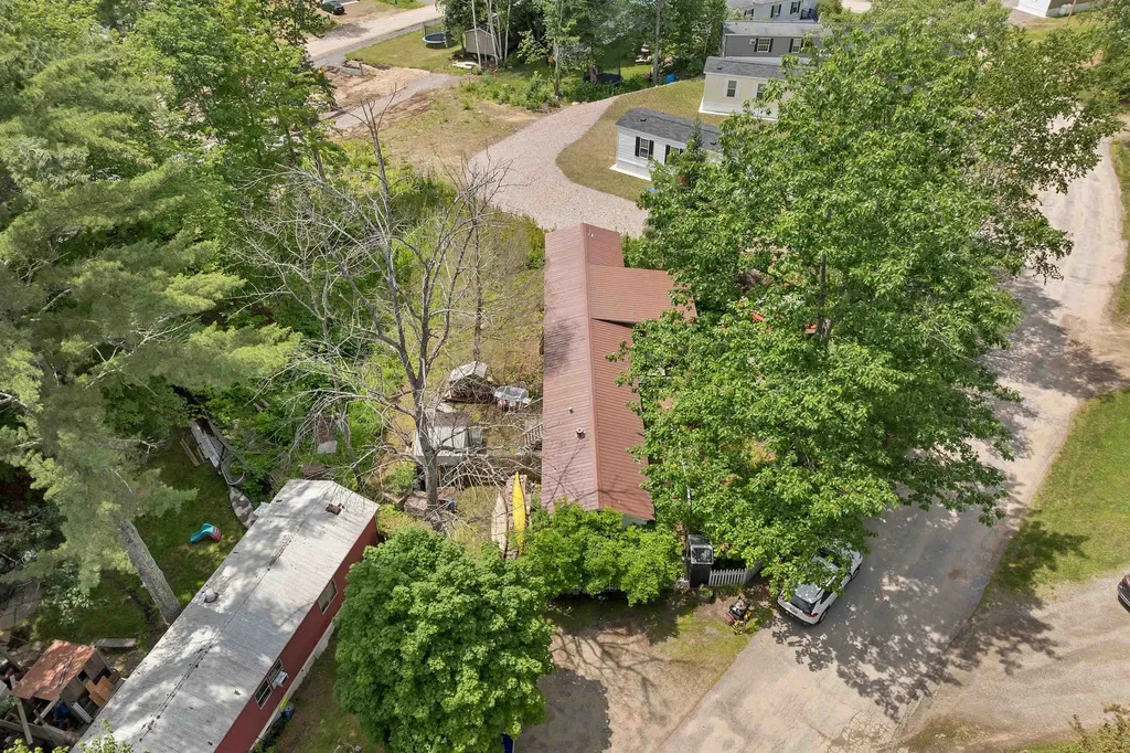 20 True Road Meredith NH 03253