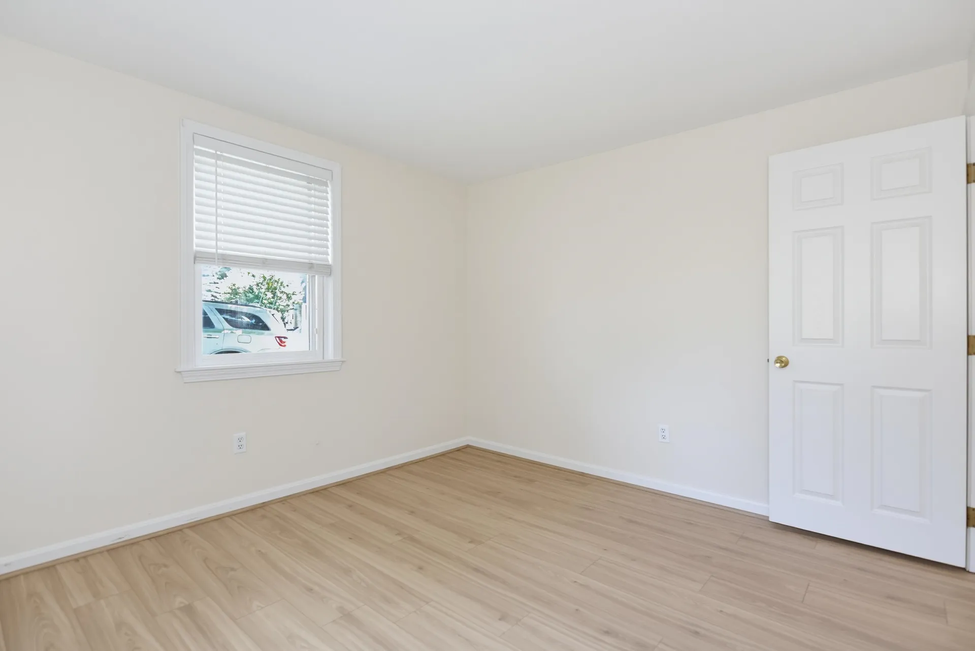 24 Killian Drive Nashua NH 03062