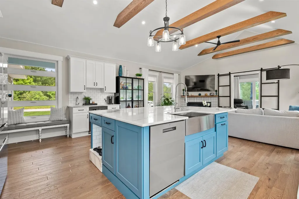 17 Western Terrace Laconia NH 03246