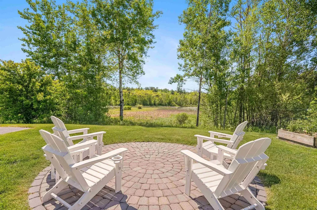 17 Western Terrace Laconia NH 03246