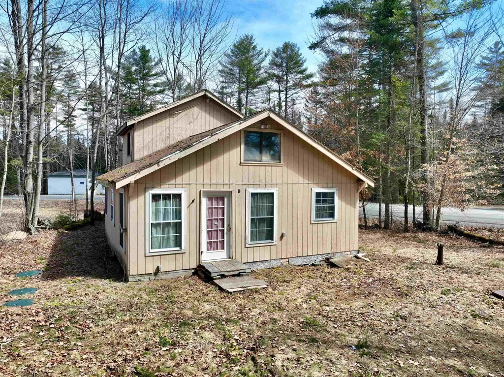 8 Brookside Lane Newbury VT 05051