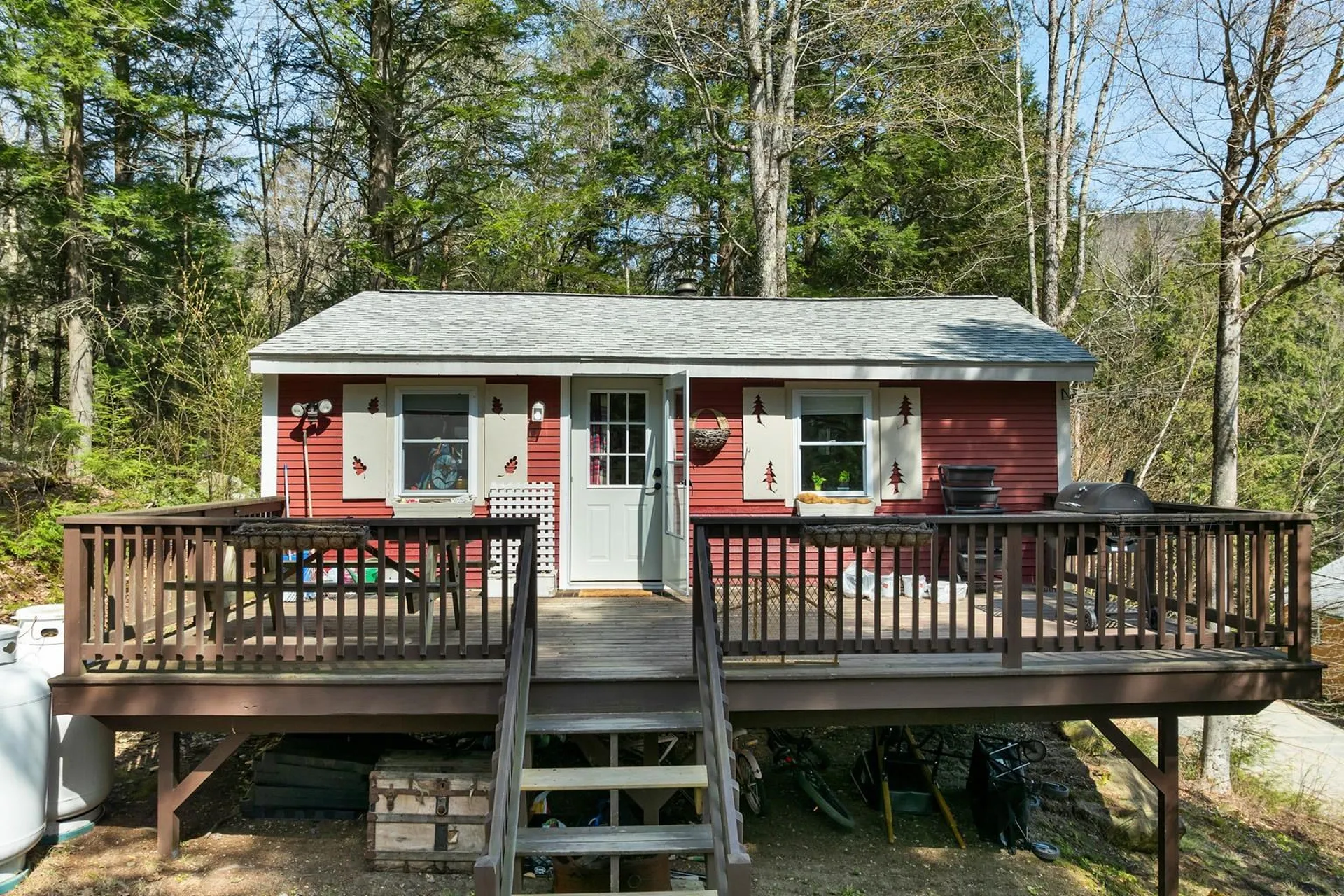 19 Hamlet Drive Woodstock NH 03262