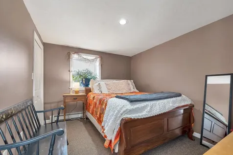 19 Hamlet Drive Woodstock NH 03262