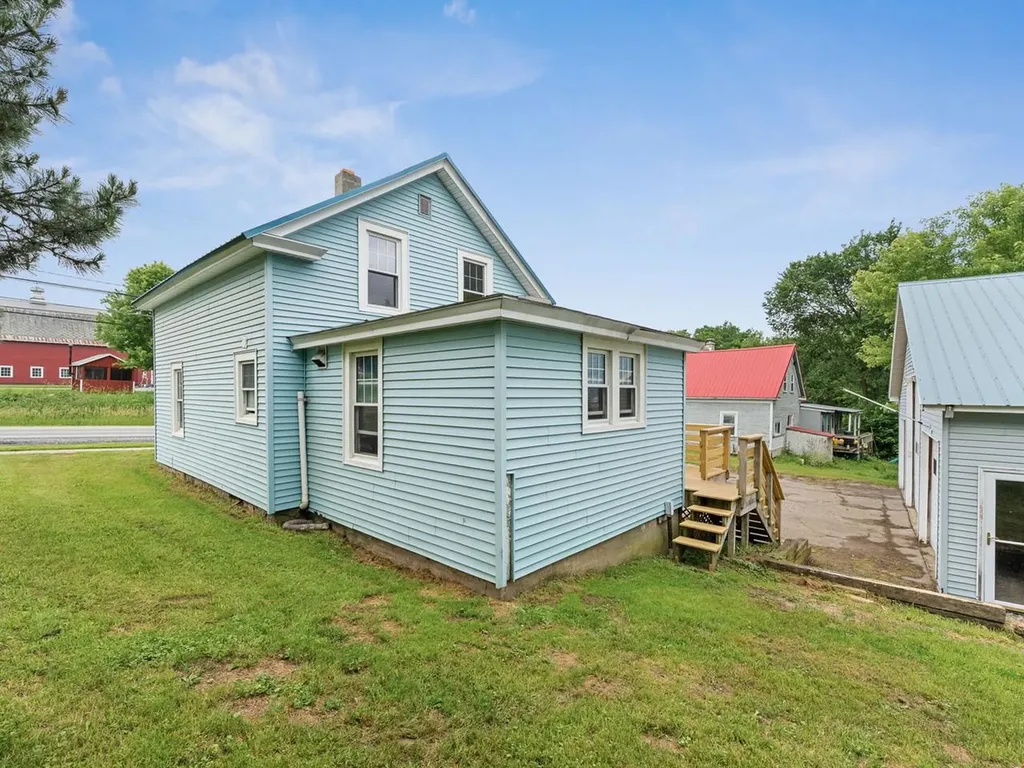 21 New Haven Road Vergennes VT 05491