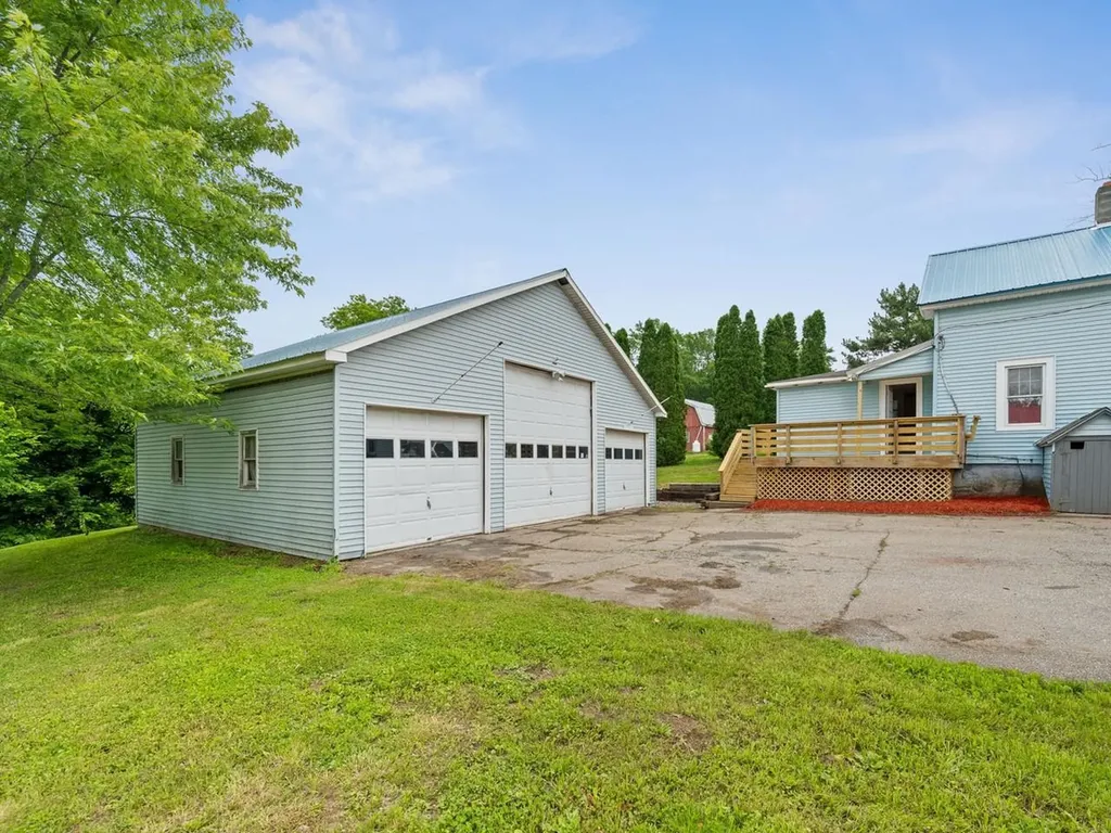 21 New Haven Road Vergennes VT 05491