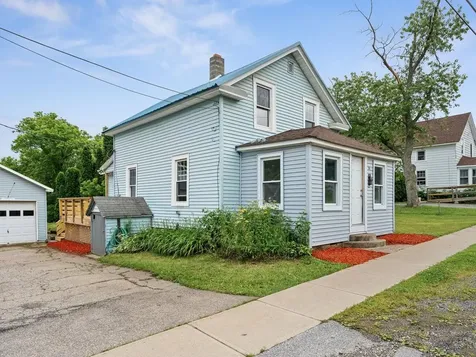 21 New Haven Road Vergennes VT 05491