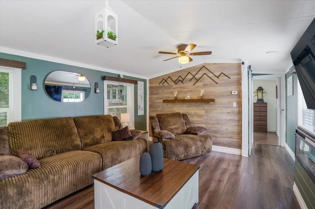 8642 Main Road Huntington VT 05462