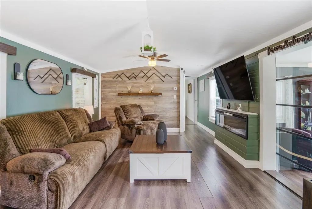 8642 Main Road Huntington VT 05462