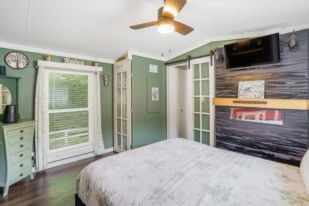8642 Main Road Huntington VT 05462