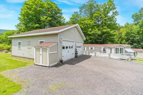 8642 Main Road Huntington VT 05462