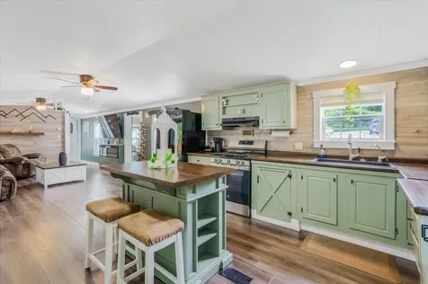 8642 Main Road Huntington VT 05462