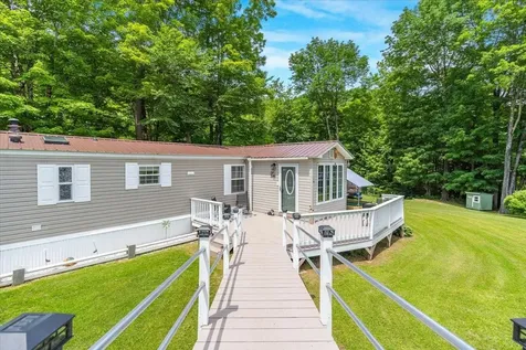8642 Main Road Huntington VT 05462