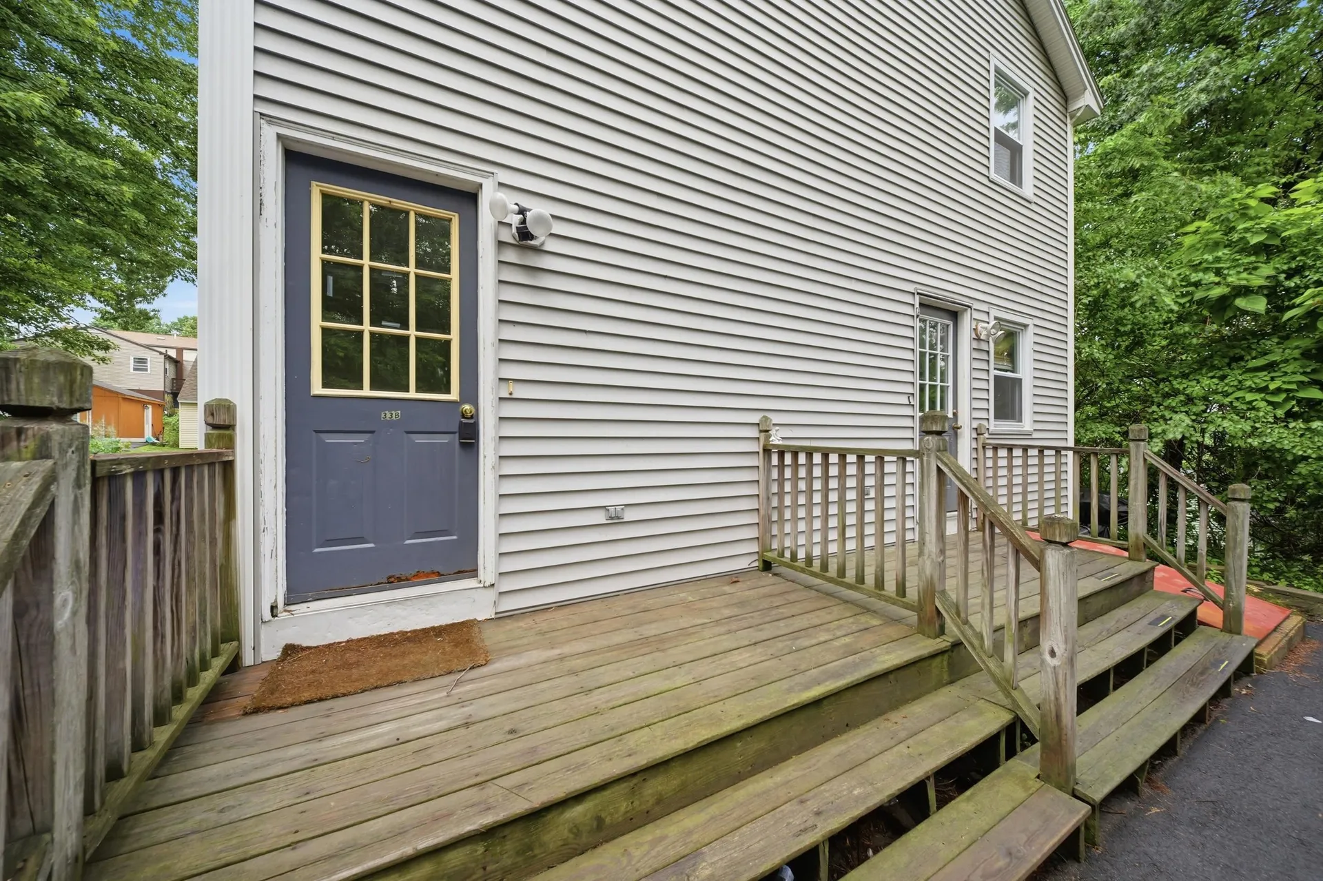 33 Elwood Avenue Manchester NH 03103