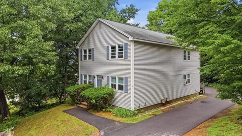 33 Elwood Avenue Manchester NH 03103