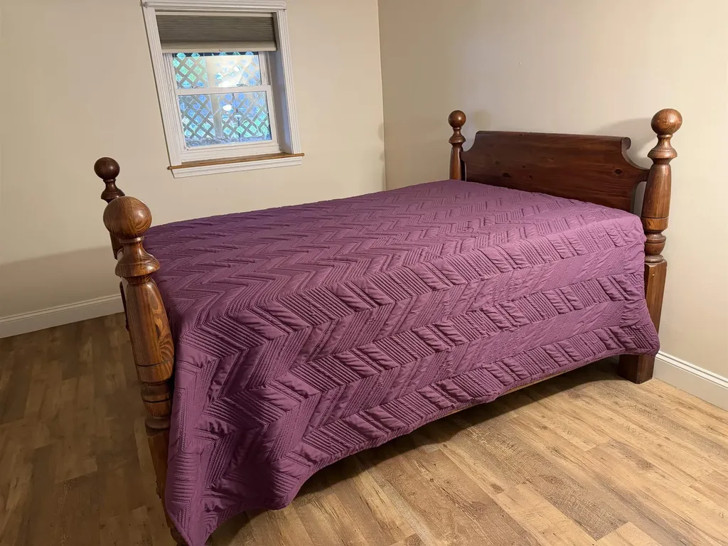 17 Boynton Lane Seabrook NH 03874