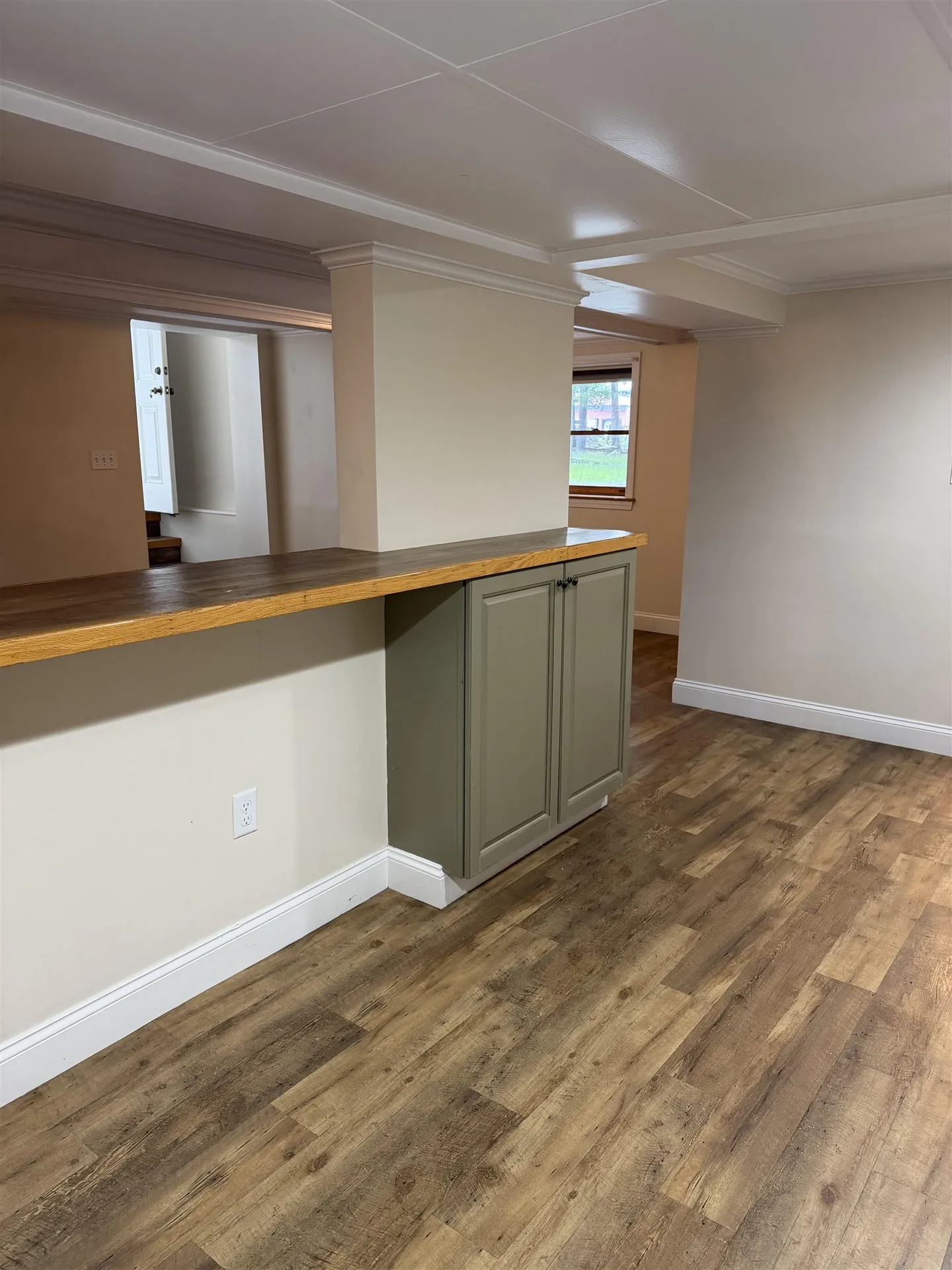 17 Boynton Lane Seabrook NH 03874