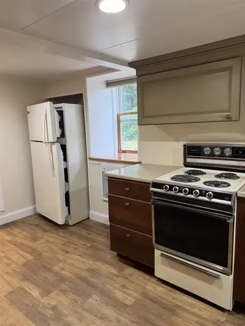 17 Boynton Lane Seabrook NH 03874