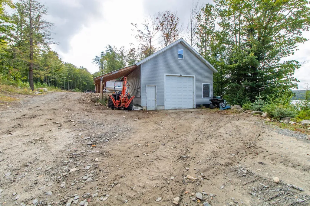 00 Vt Route 114 Warren Gore VT 05846