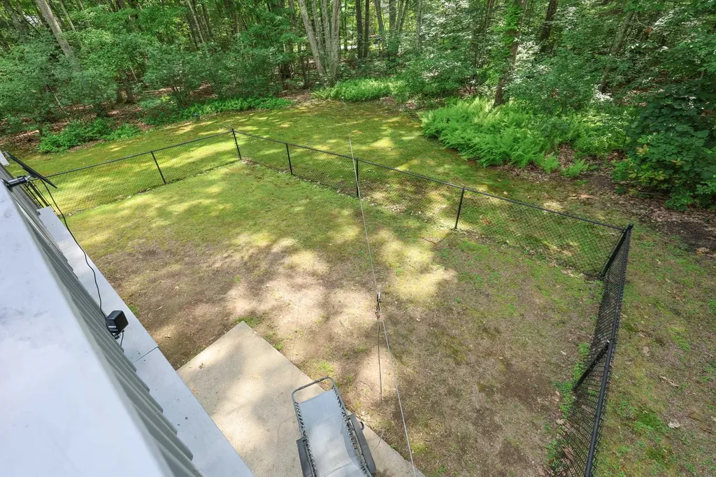 65 Shannon Road Salem NH 03079
