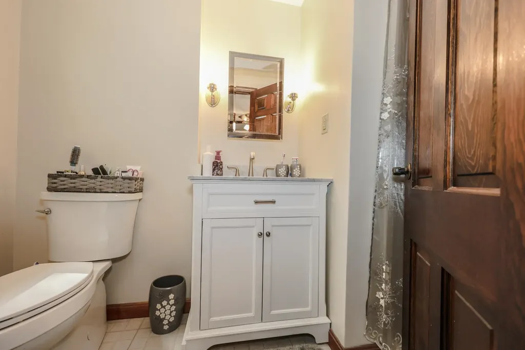 65 Shannon Road Salem NH 03079