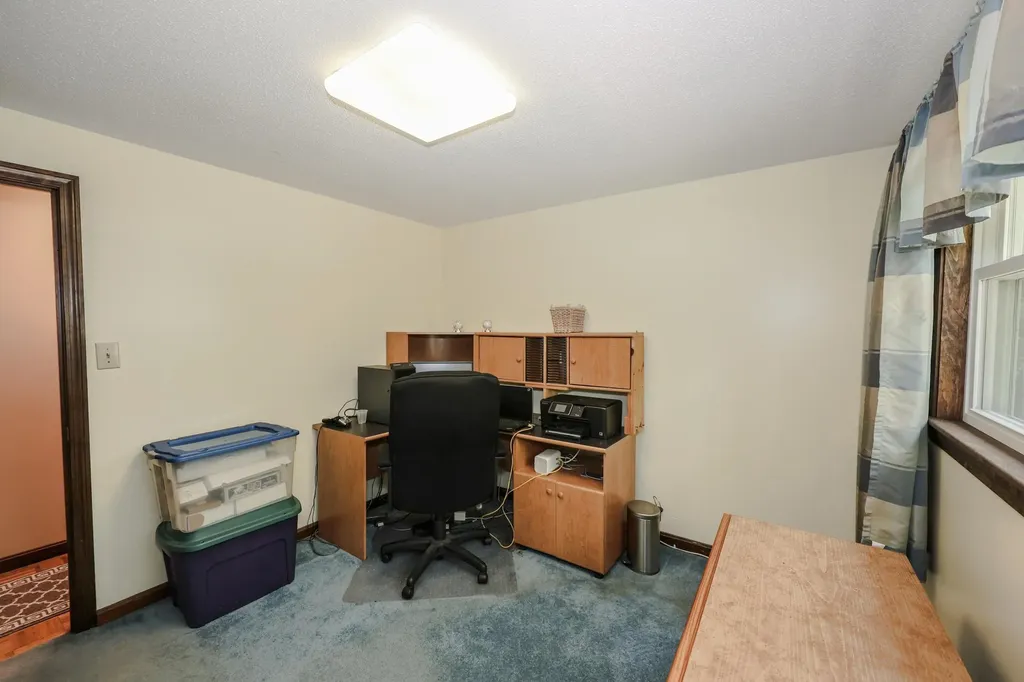 65 Shannon Road Salem NH 03079