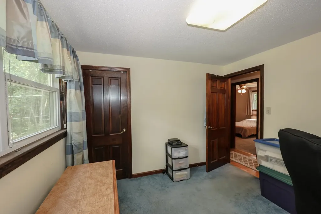 65 Shannon Road Salem NH 03079