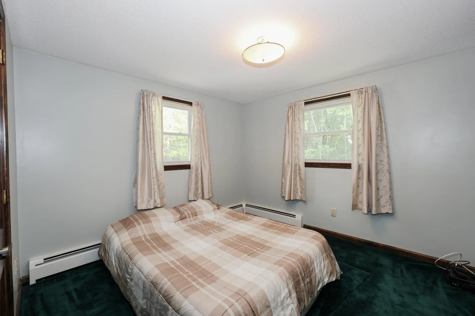 65 Shannon Road Salem NH 03079