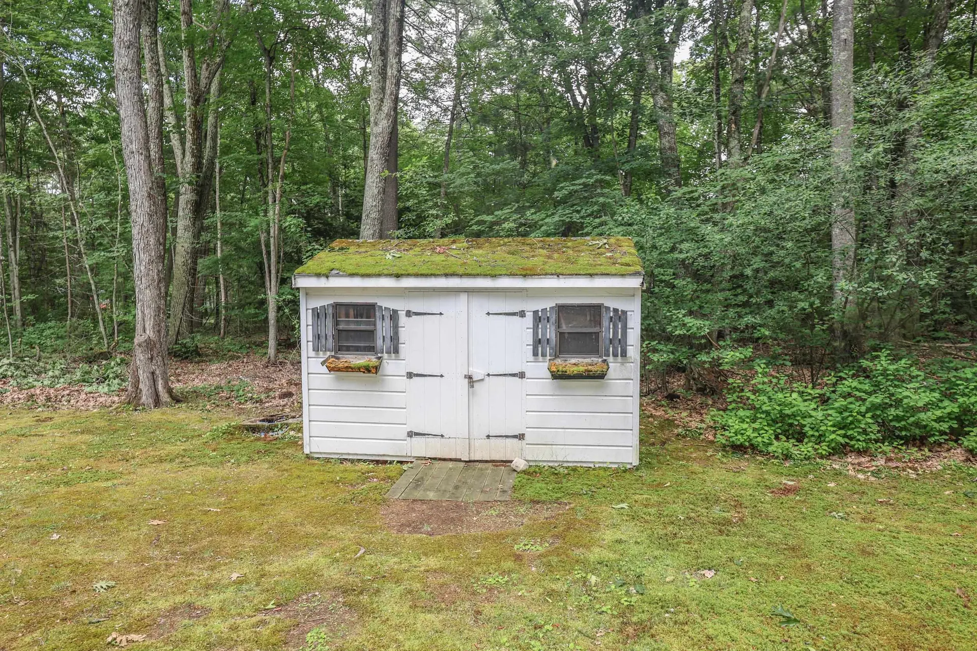 65 Shannon Road Salem NH 03079