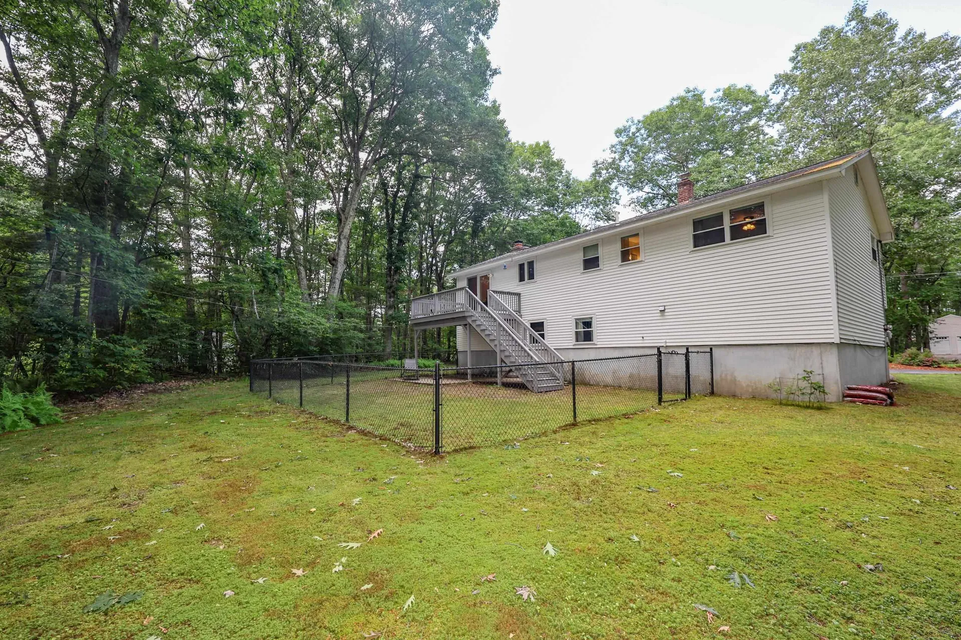 65 Shannon Road Salem NH 03079
