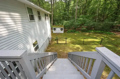 65 Shannon Road Salem NH 03079