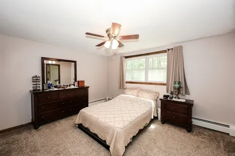 65 Shannon Road Salem NH 03079