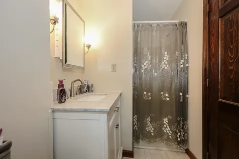 65 Shannon Road Salem NH 03079