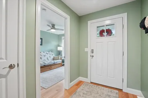 28 Pasture Lane Nashua NH 03062
