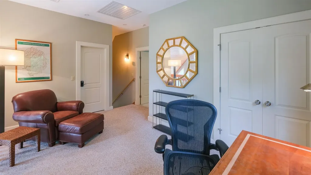 27 Johnson Loop Ludlow VT 05149