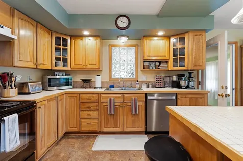 5 Alderbrook Road Essex VT 05452
