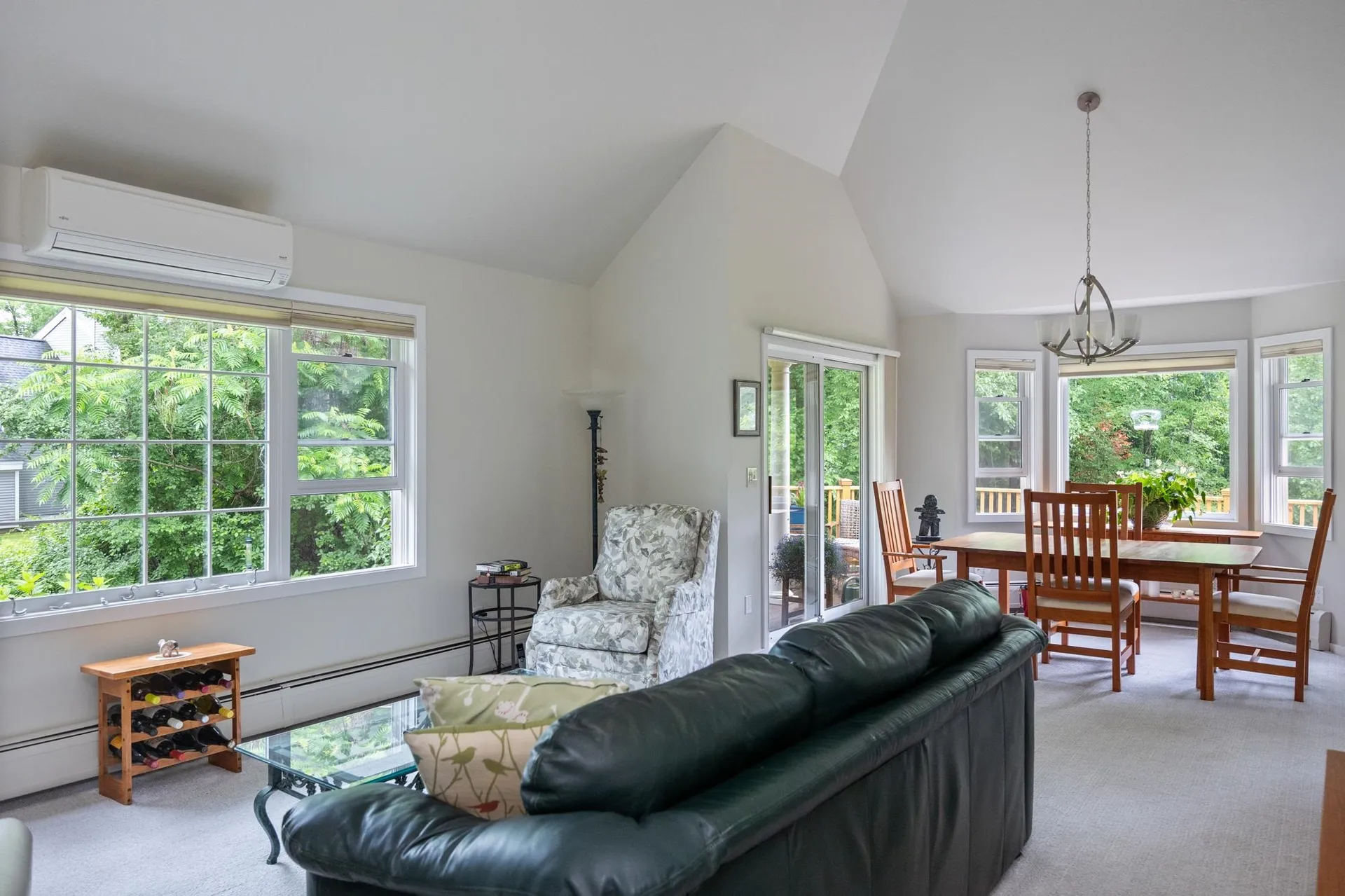 17 Eastman Farm Road Burlington VT 05408