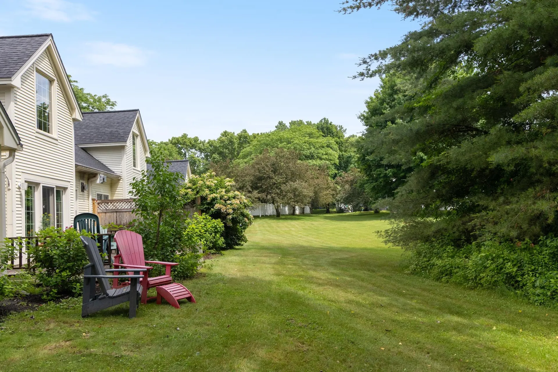 17 Eastman Farm Road Burlington VT 05408