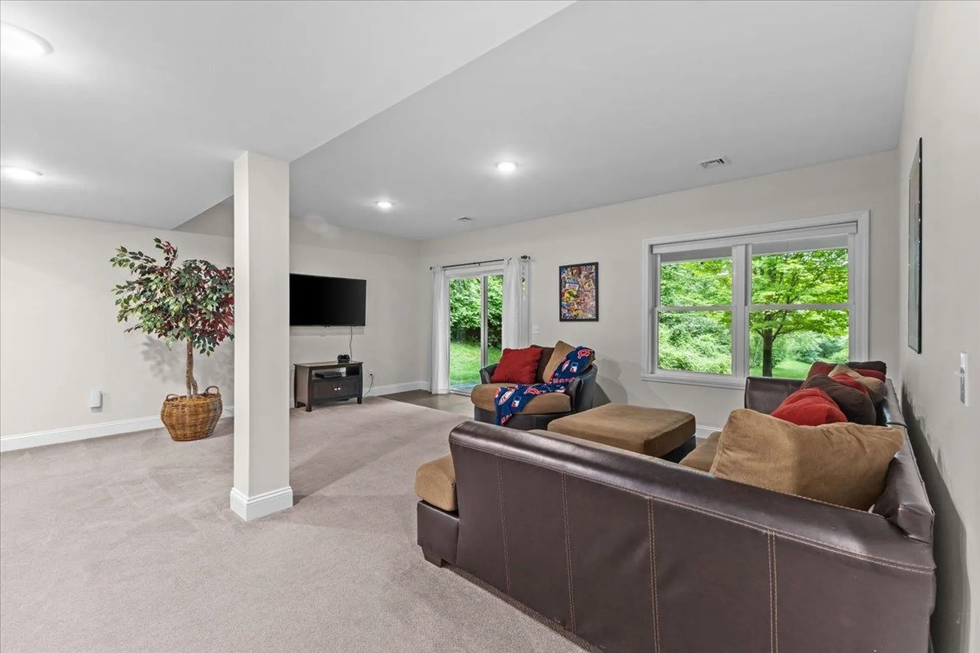 68 Laurentide Lane South Burlington VT 05403