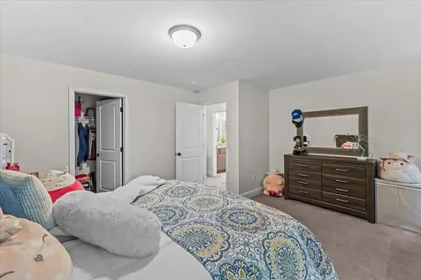 68 Laurentide Lane South Burlington VT 05403