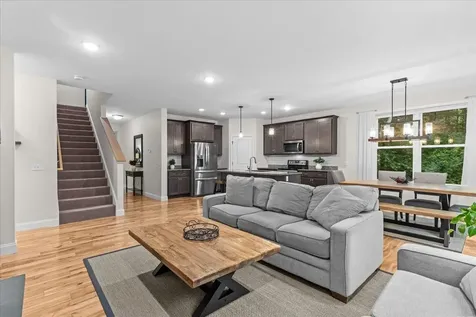 68 Laurentide Lane South Burlington VT 05403