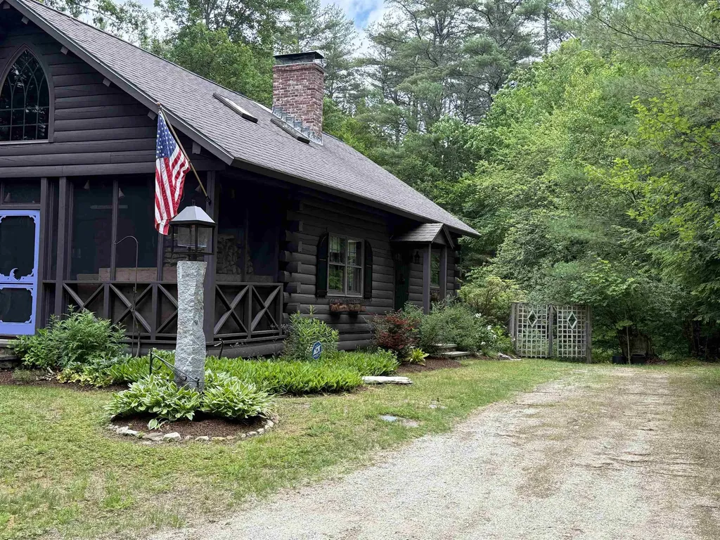 38 Old Jaffrey Road Rindge NH 03461