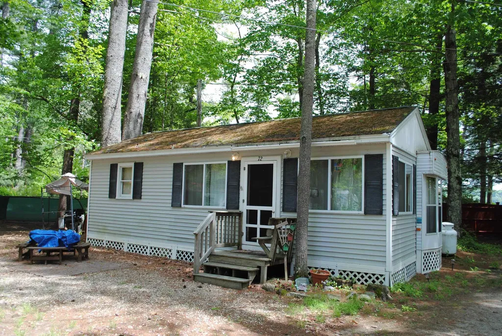 72 Lanes End Road Tuftonboro NH 03850