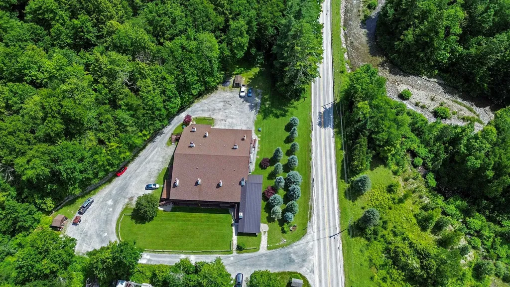 2358 Route 100 Pittsfield VT 05762